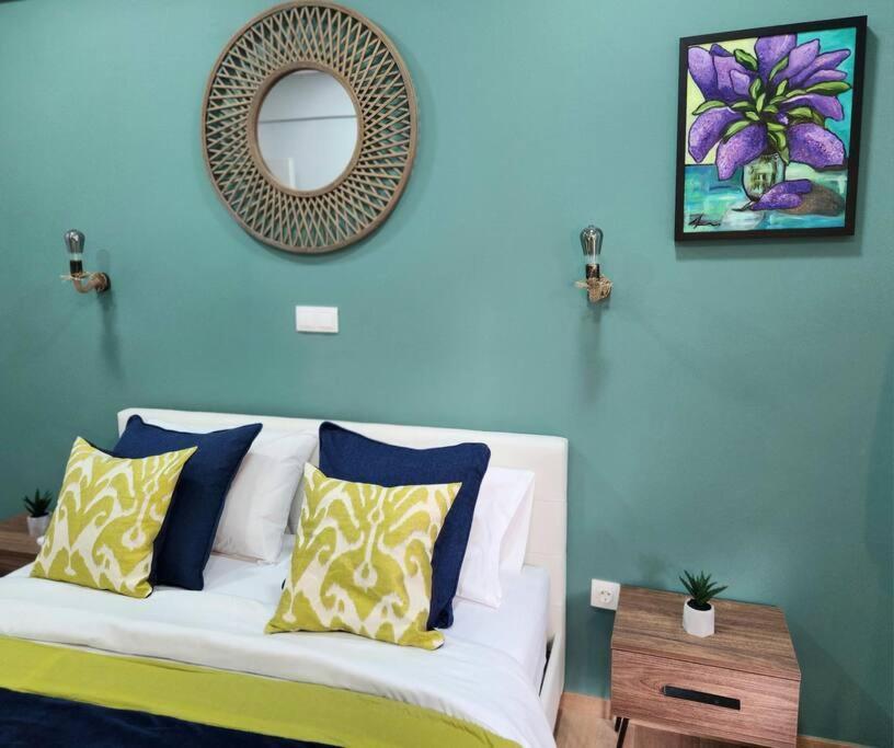 Victoria Suite Vipgreece Афины Экстерьер фото
